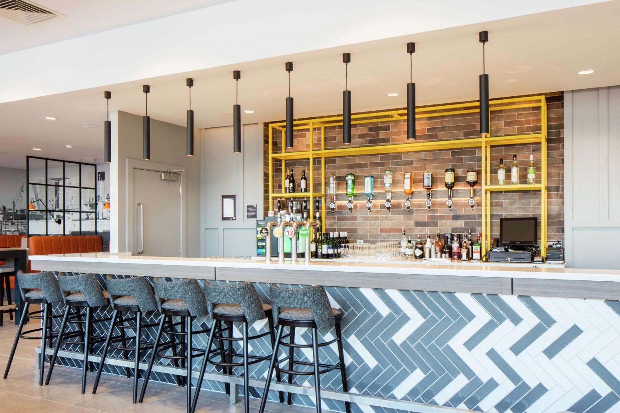 Hampton By Hilton Belfast City Centre Ngoại thất bức ảnh